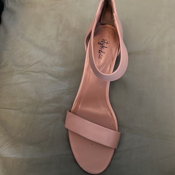 Style & co - Picture 3 of 4